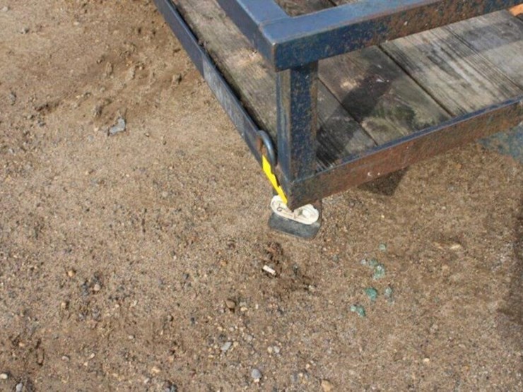 utility-flatbed-image-12