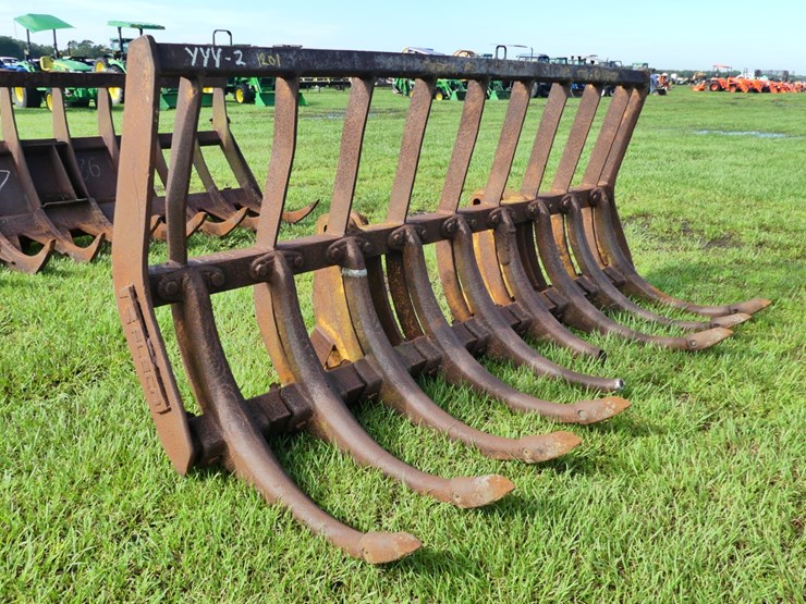 caterpillar-950-image-1
