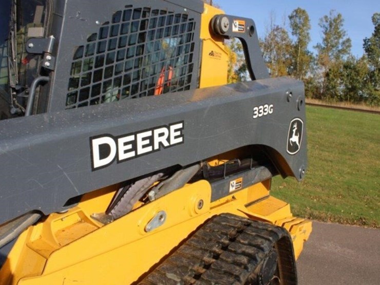 2024-deere-333g-image-50