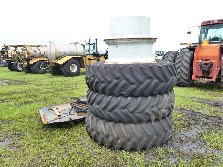 new-holland-9682-image-17