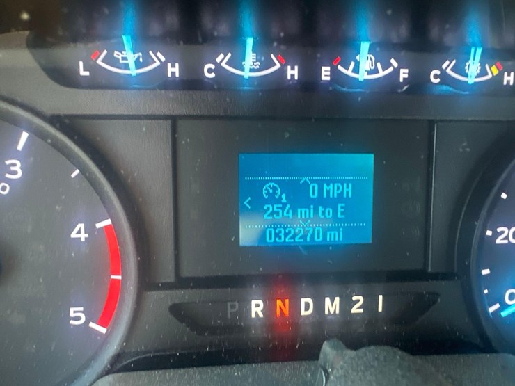 2022-ford-f750-image-42