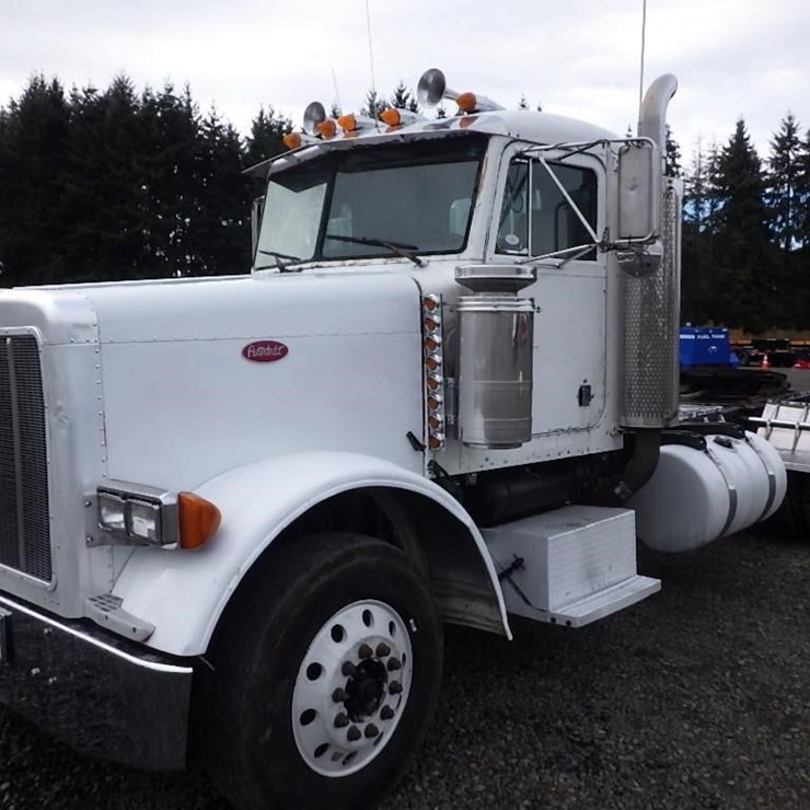 1990 PETERBILT 379