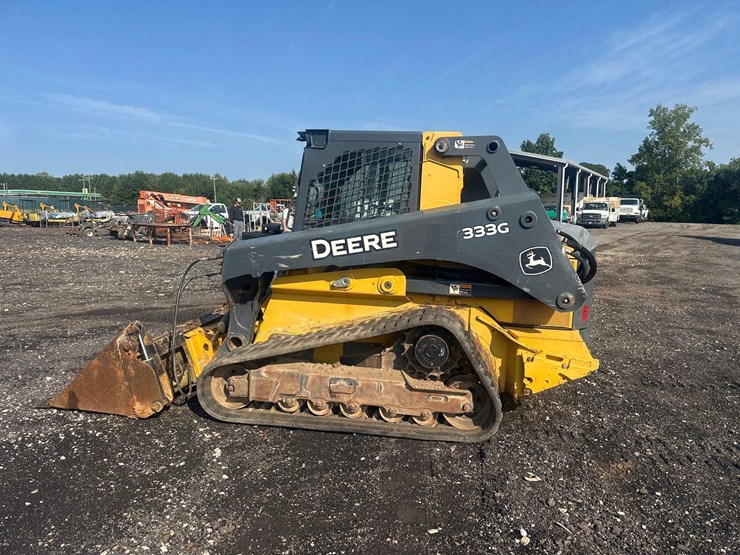 2019-deere-333g-image-8