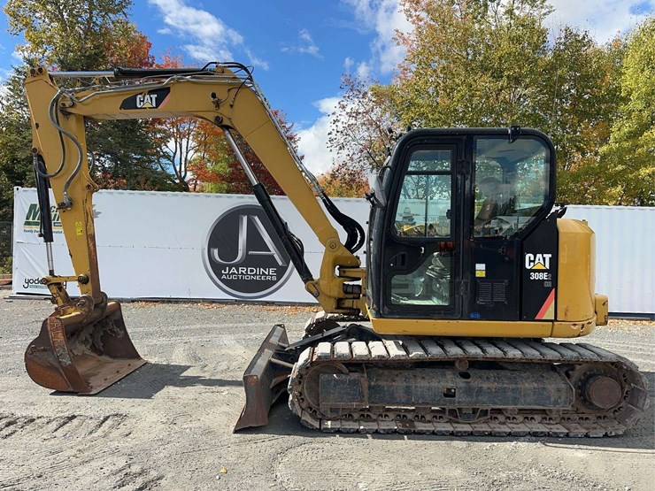 2018-caterpillar-308-image-8