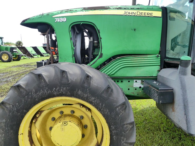 john-deere-7130-image-10