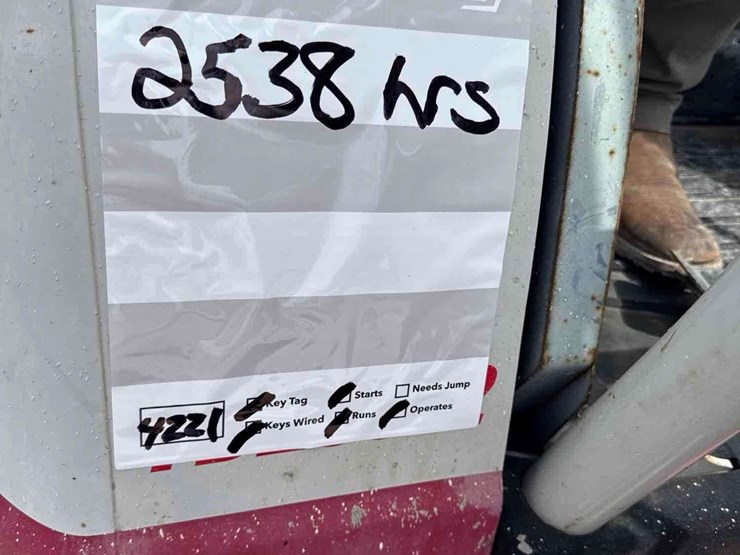 2019-takeuchi-tb235-2-image-30