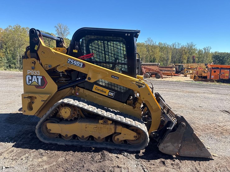 2022-caterpillar-259d3-image-8