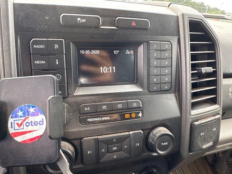 2020-ford-f250-image-28