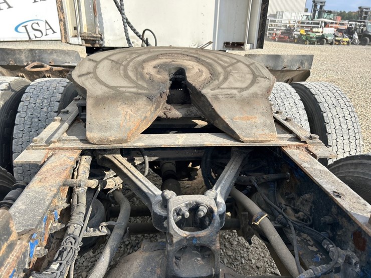 2006-caterpillar-c15-image-27