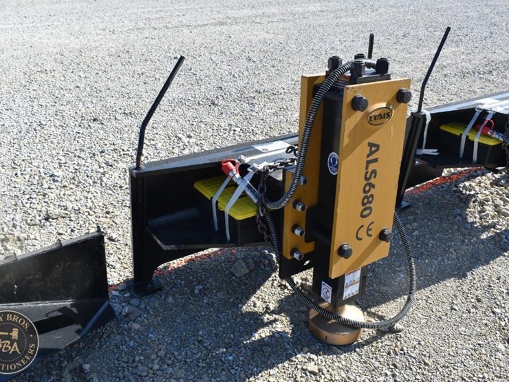 lyals-post-driver-attachment-49756-image-1