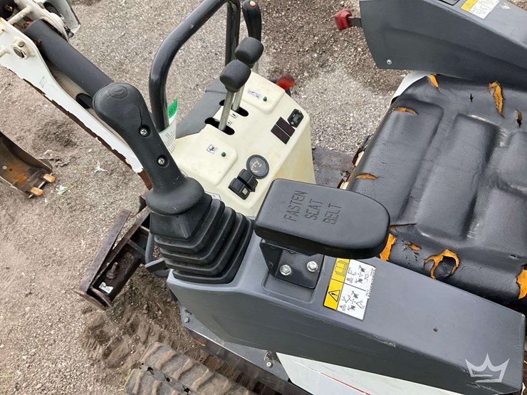 2021-bobcat-e10-image-9