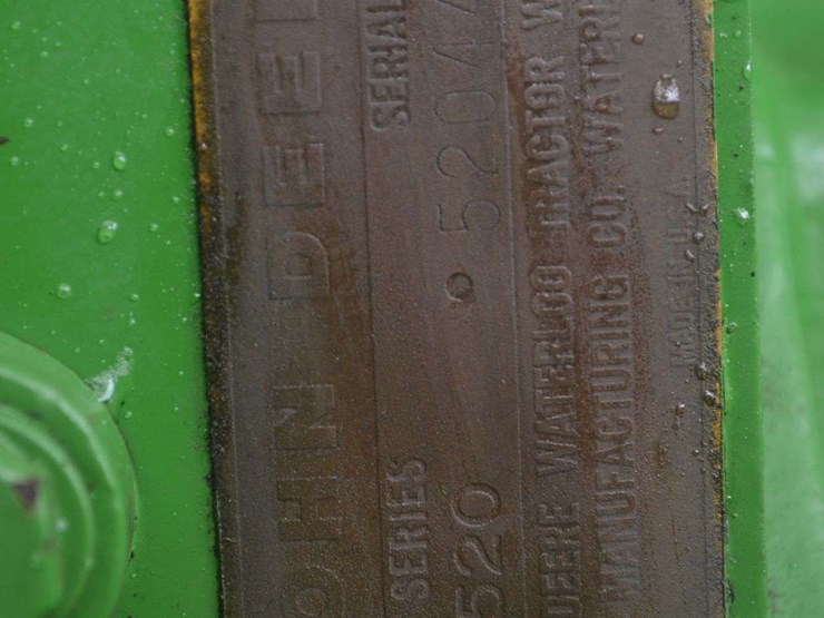 1957-john-deere-520-image-9