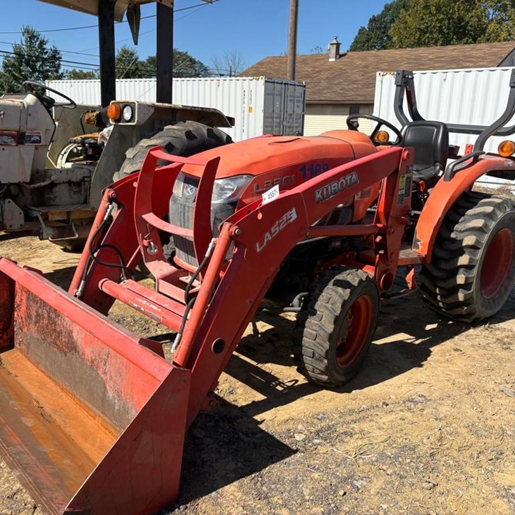 KUBOTA L3301