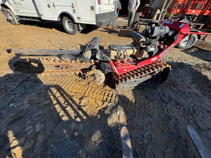 2015-baretto-2024tk-36"-track-trencher-image-2