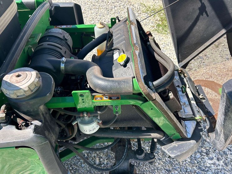 2014-john-deere-f1400-4wd-diesel-front-mower-with-60in.-trimax-fx155-flail-mower-attachment-image-9