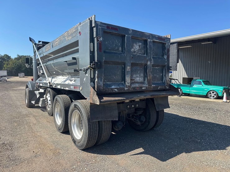 2016-kenworth-t800-image-5