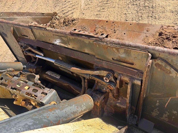 2018-bobcat-t770-image-10