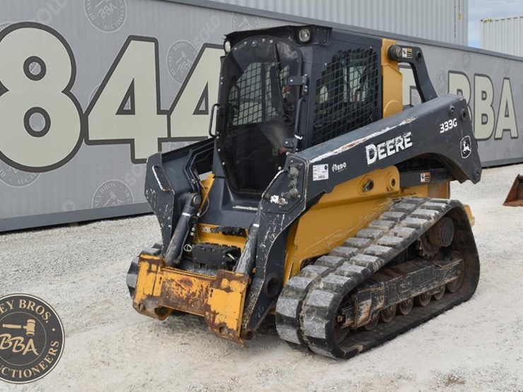 2018-deere-333g-image-2