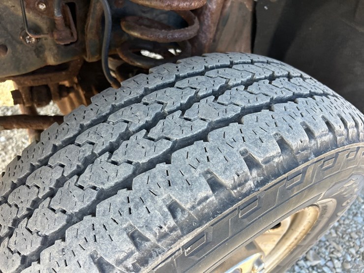 2012-ford-f250-image-48