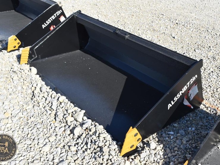 lyals-bucket-attachment-49759-image-3