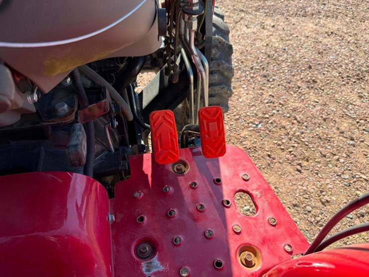 case-ih-farmall-40a-image-40