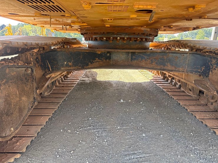 2013-caterpillar-320el-image-19