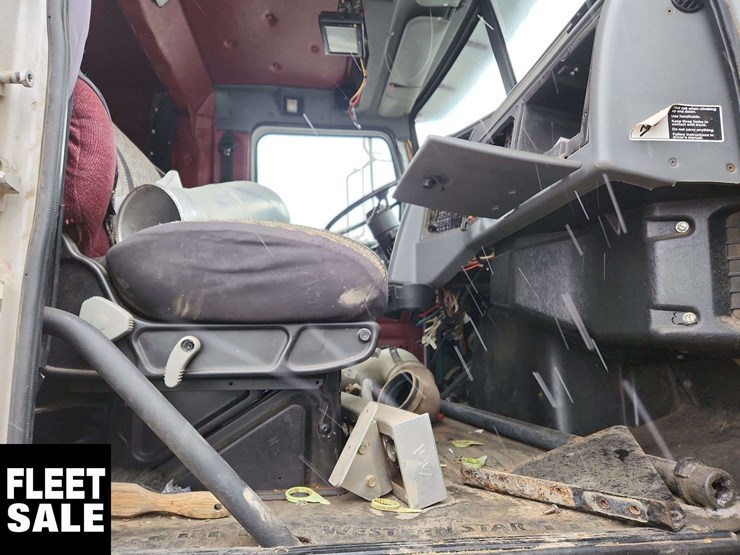 2012-western-star-4900-image-20