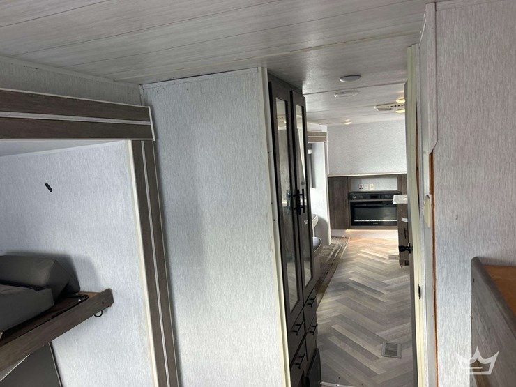 2022-forest-river-wildwood-t/a-travel-trailer-image-35