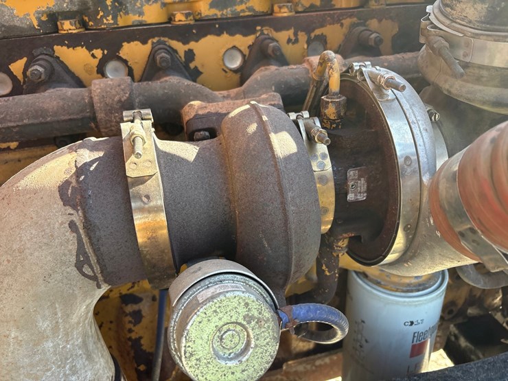 2001-caterpillar-c9-acert-image-43