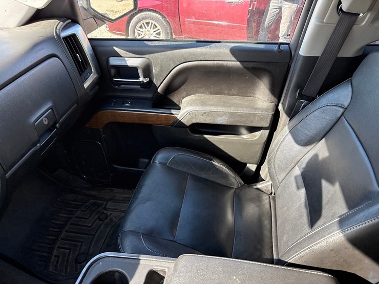 2015-chevrolet-1500-image-52