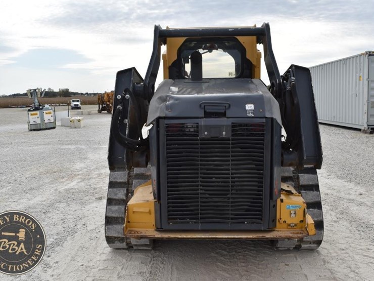 2018-deere-333g-image-6