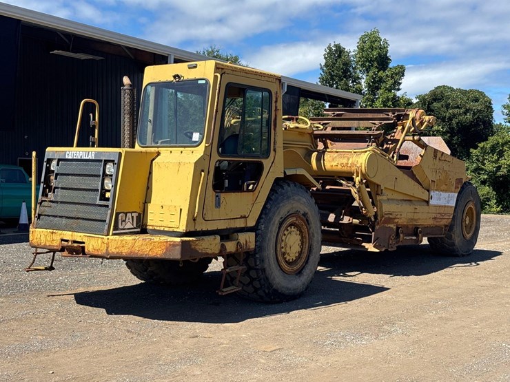 2000-caterpillar-613c-image-1