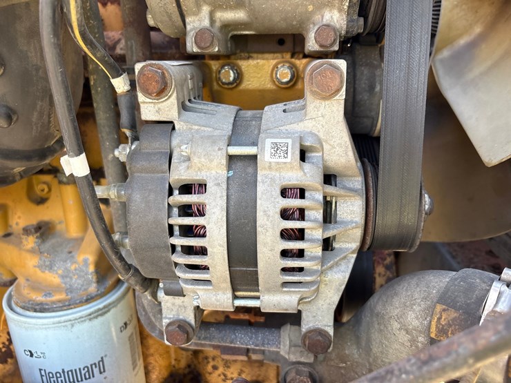 2001-caterpillar-c9-acert-image-41