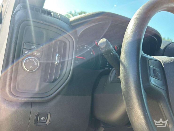 2021-chevrolet-silverado-1500-image-14