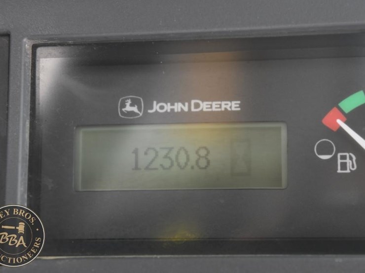 2018-deere-333g-image-50