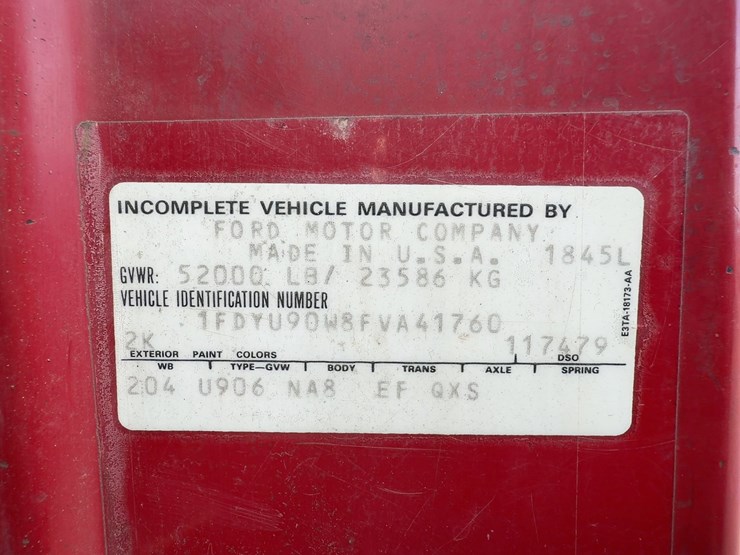 1985-ford-9000-image-34