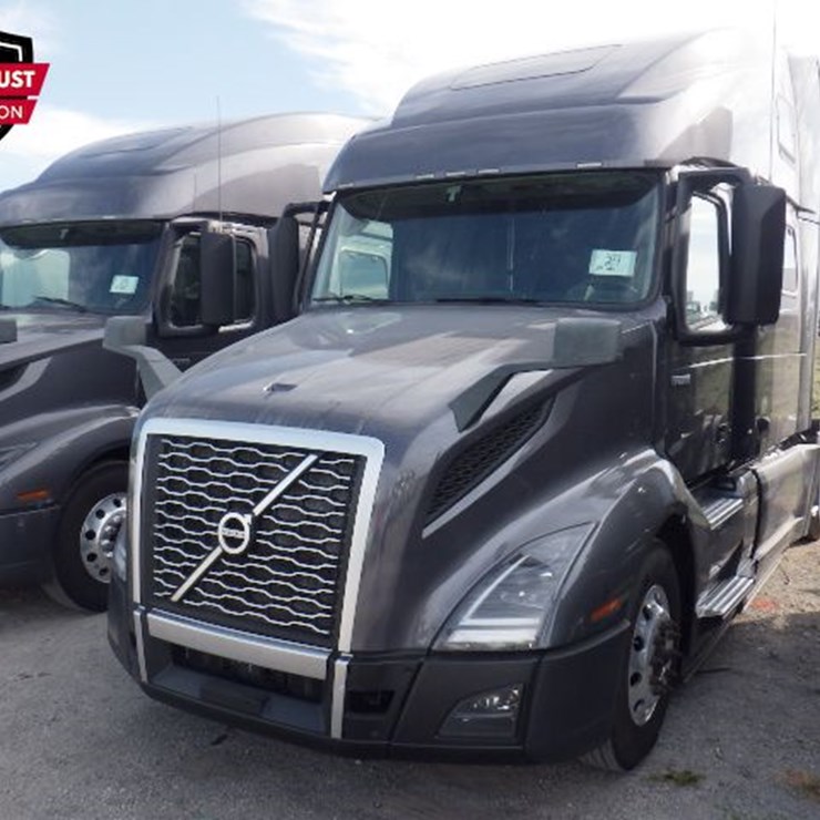 2024 VOLVO VNL860