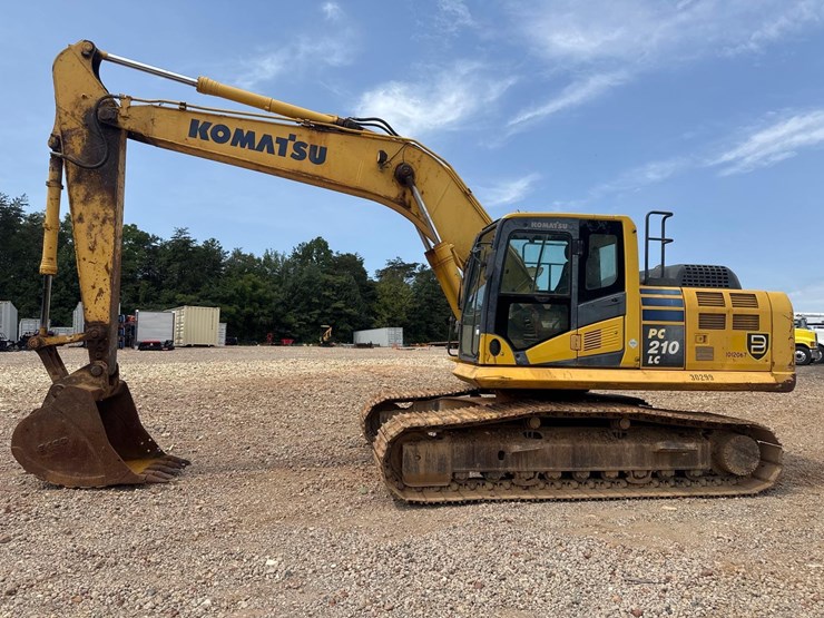 2013-komatsu-pc210-lc-10-image-2
