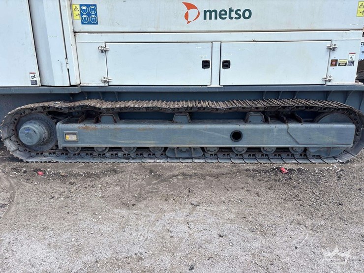 2021-metso-m-and-j-preshredder-4000m-dual-shaft-tracked-tire-shredder-machine-w/-extra-parts-image-11