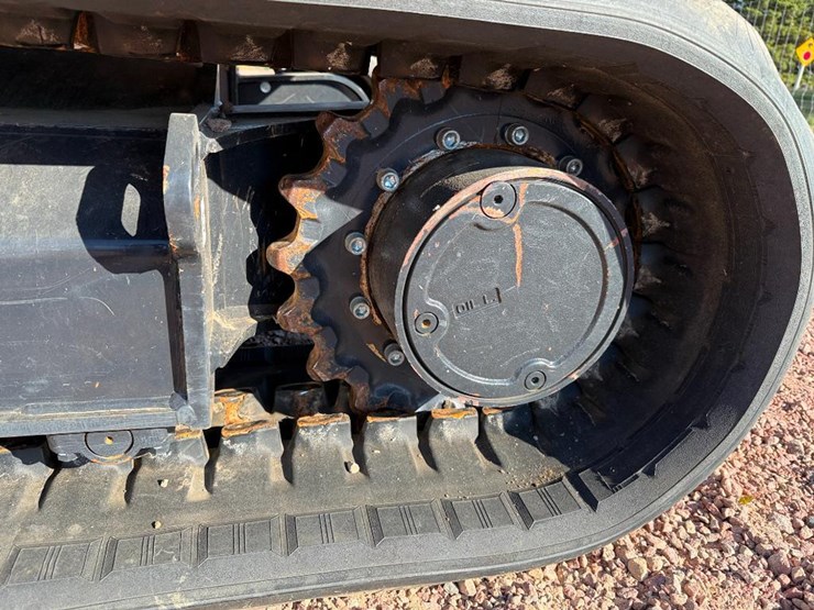 kubota-kx080-5-image-8
