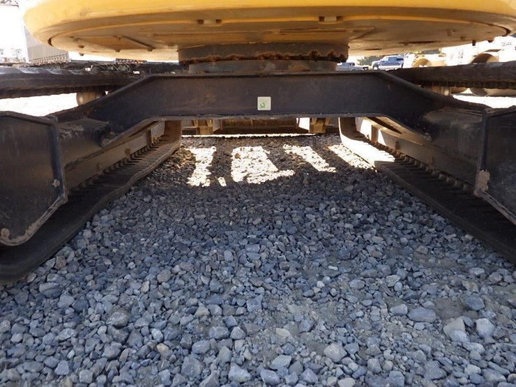 caterpillar-305e2-image-31