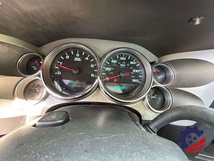 2008-chevrolet-silverado-3500hd-image-40