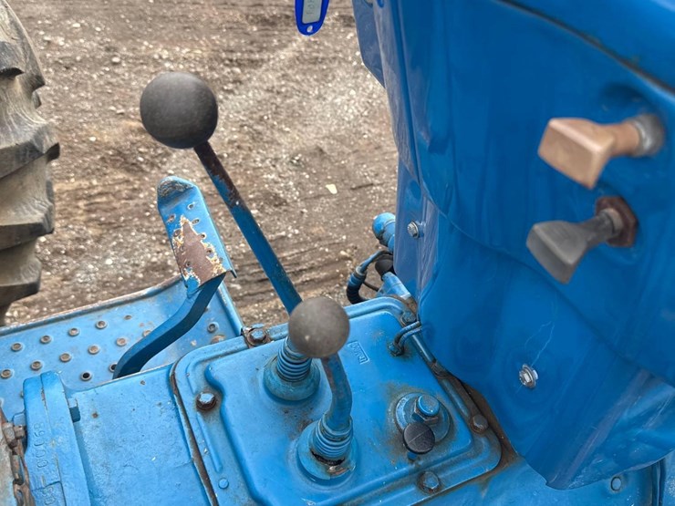 ford-4600-image-23