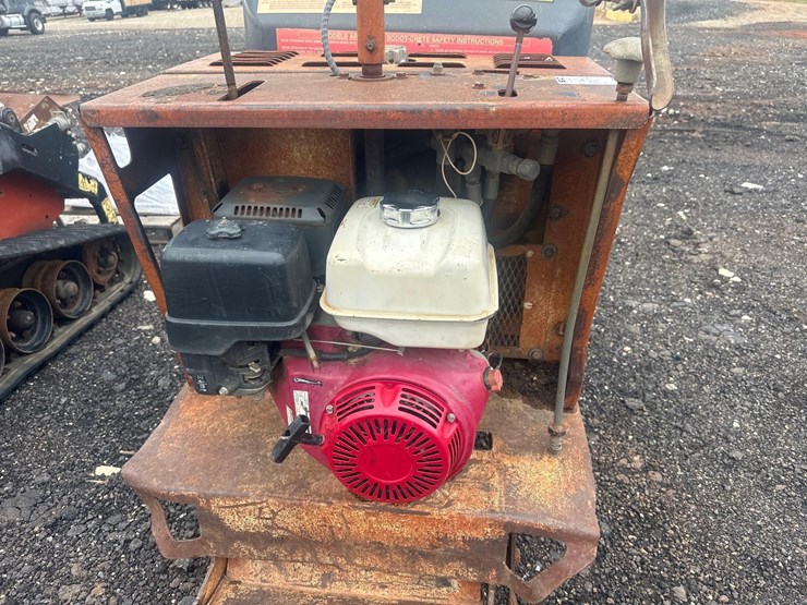 miller-ar-scoot-crete-concrete-buggy-image-4
