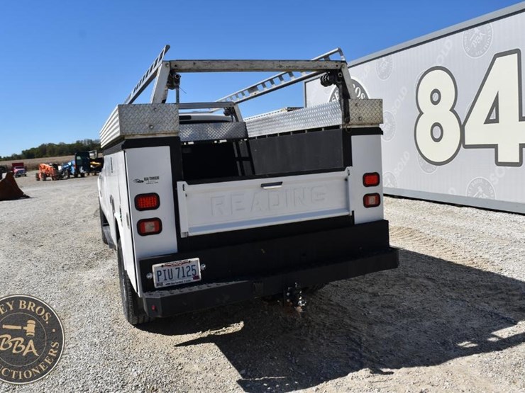 2015-ford-f350-sd-image-15