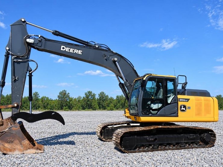 2022-deere-210g-lc-image-38