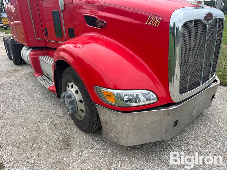 2012-peterbilt-386-image-16