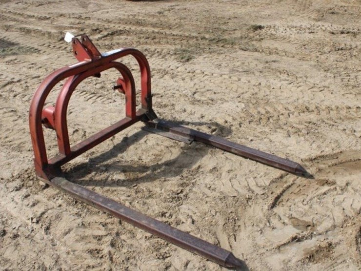 3pt-bale-fork-46"x53"-image-1