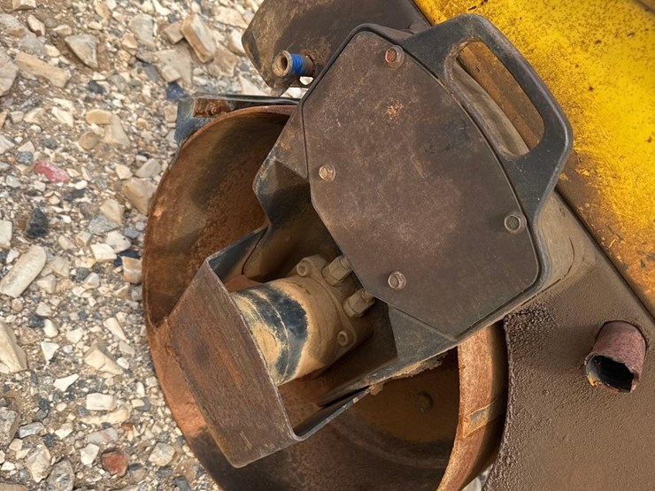 2003-wacker-neuson-rd11a-image-11