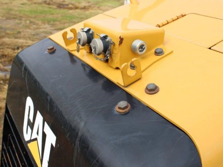 caterpillar-d5k2-image-22